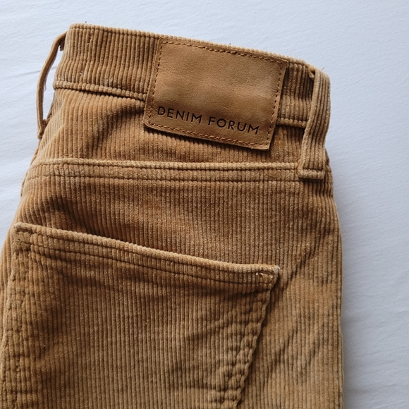Aritzia's Denim Forum Mariane Flare corduroy pants, Golden amber, size 25 - Picture 8 of 12